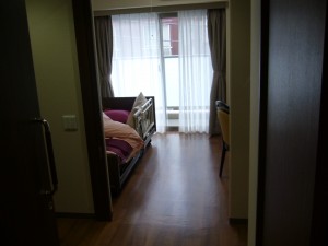 居室（入り口より）